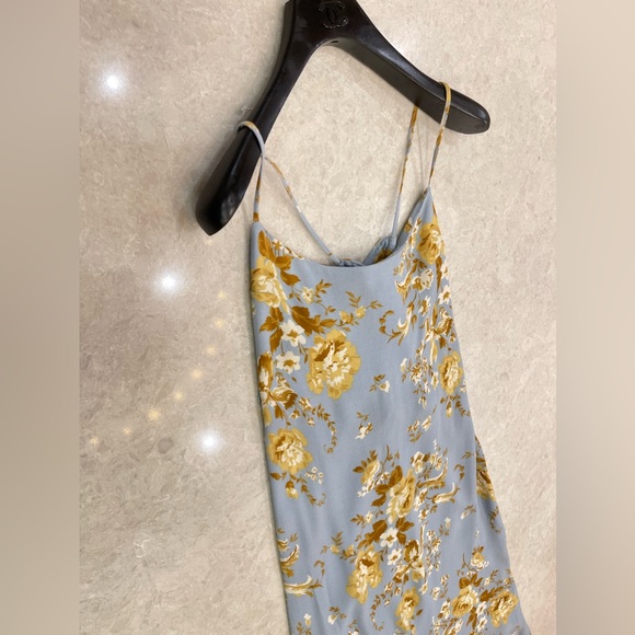 Reformation Dover Floral Print Midi Slip Dress in Heavenly Blue Size 8 - Picture 13 of 16
